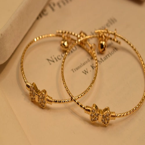 Cute Little Pink Knot Design Golden Bangles for Kids