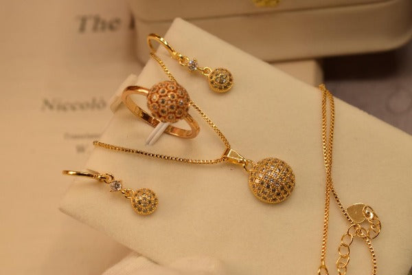 Elegant Round Golden Stone Necklace Sets for Girls/Women