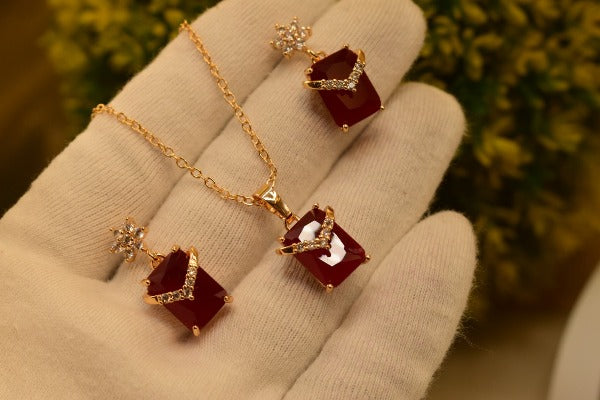 Fancy Stylish Maroon Stone Design Golden Necklace set for Girls/Women