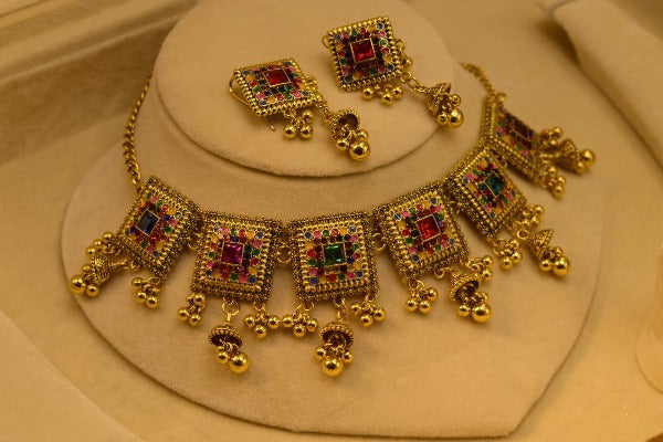 Antique Golden Unique Design Necklace set for Girls/Women