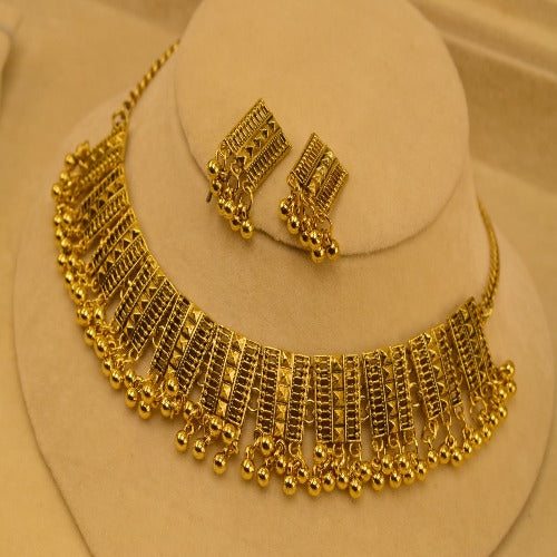 Elegant Golden Stones Unique Design Necklace set for Girls/Women