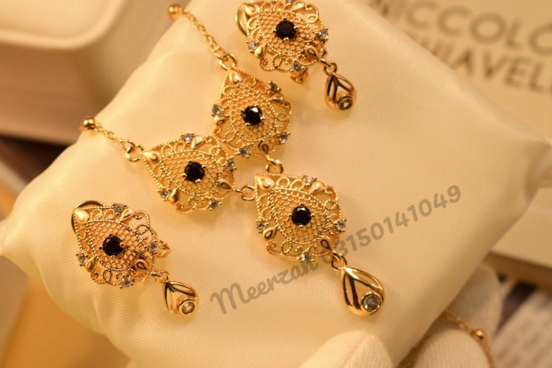 Elegant Golden Black Stone Design Crystal Necklace Sets for Girls/Women