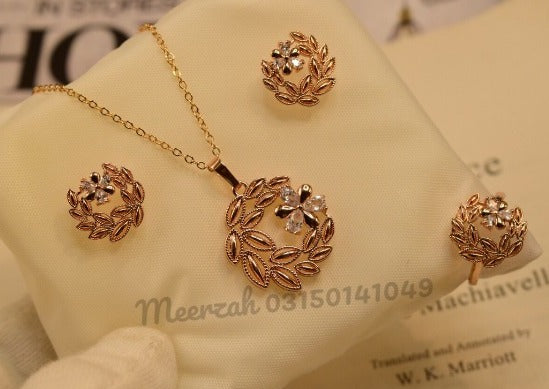 Elegant Flower Design Crystal Golden Necklace Sets for Girls/Women