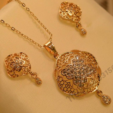 Elegant Design Flower Fancy Golden Crystal Necklace Sets for Girls/Women - Meerzah